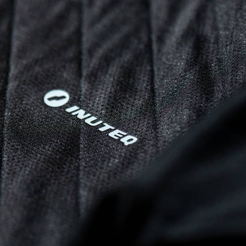 Inuteq Linkerborst logo closeup