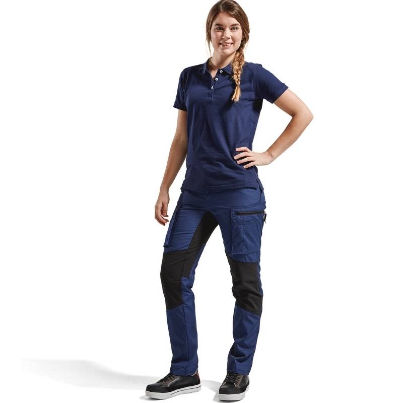 Logistiek vrouw blauw 2